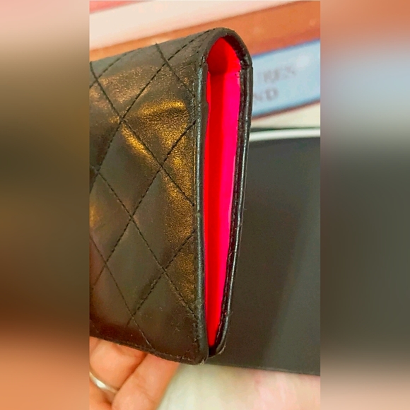 CHANEL Black Quilted Clutch - Picture 12 of 16